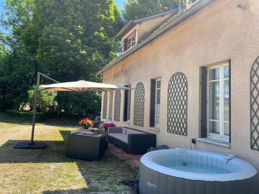 Le Parc Coulanges-sur-Yonne Exterior foto