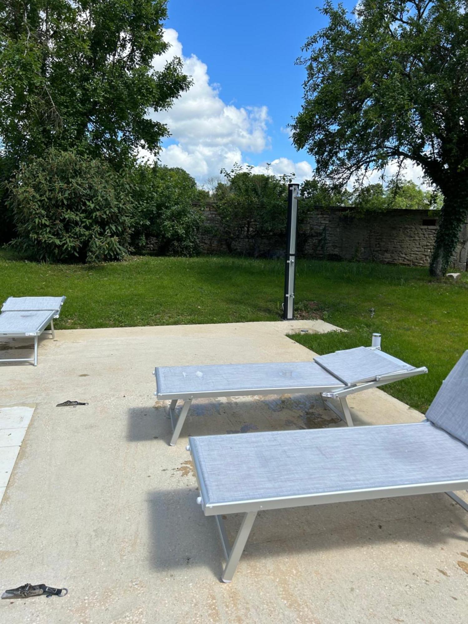 Le Parc Coulanges-sur-Yonne Exterior foto