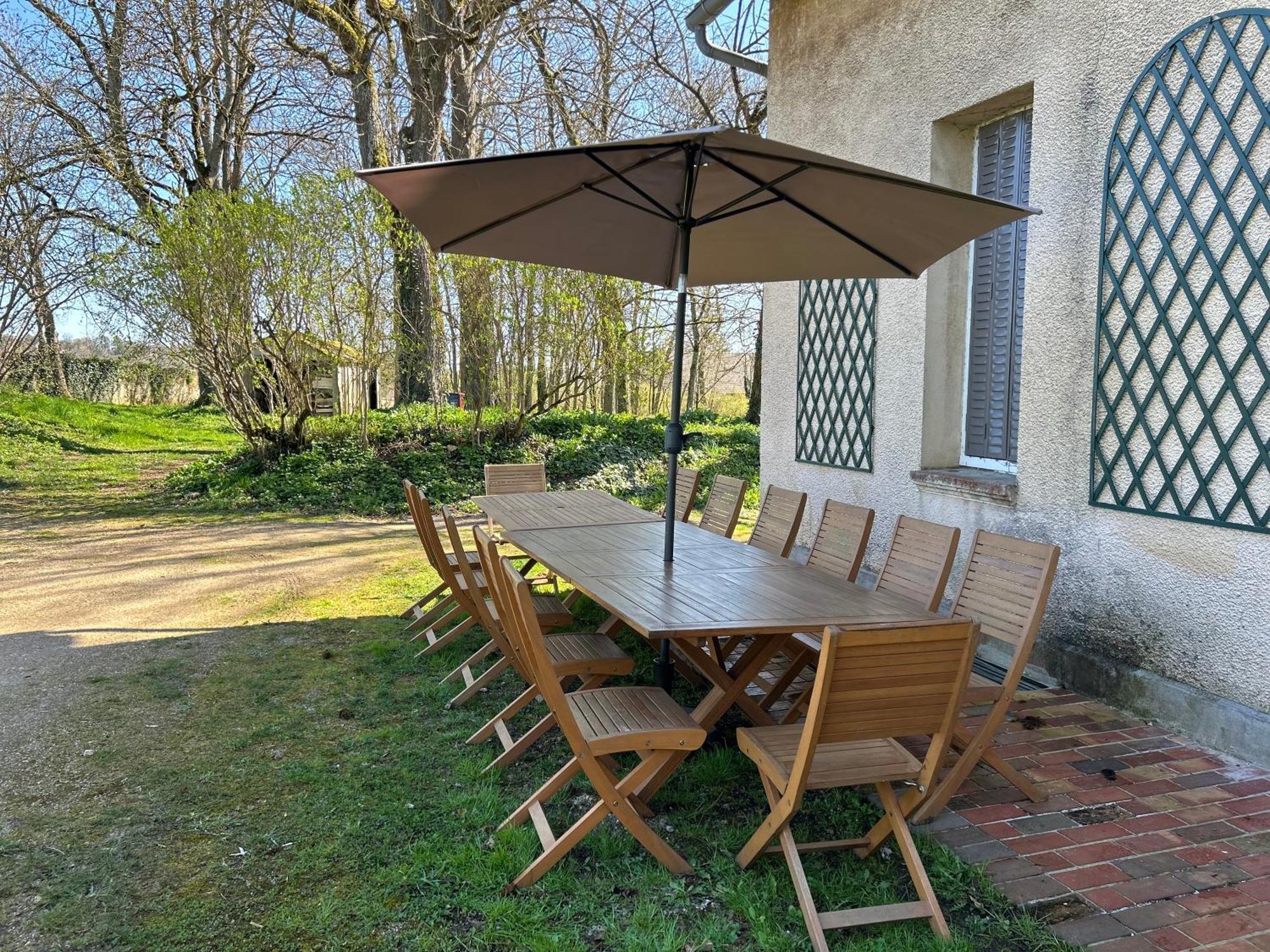 Le Parc Coulanges-sur-Yonne Exterior foto